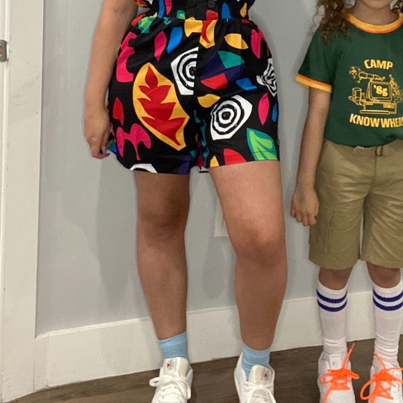 Stranger Things Eleven Mall outfit - Picture 5 of 5